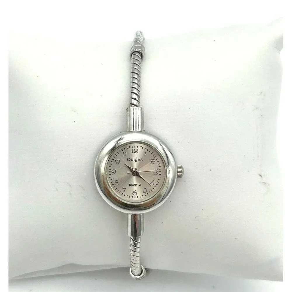 Vintage Y2K Quiges Silver Tone Metal Charm Bracelet Style Skinny Watch Womens